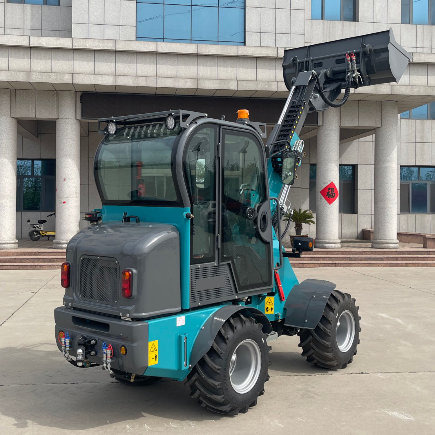 AK1100T